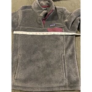Patagonia Women's Polartec Thermal Pro Quarter-Snap‎ Fleece – Gray/plum(Size S)